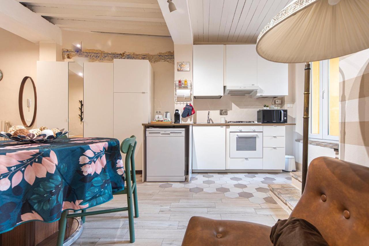 Reggio Center Lovely Apartments ريجّو إيميليا المظهر الخارجي الصورة