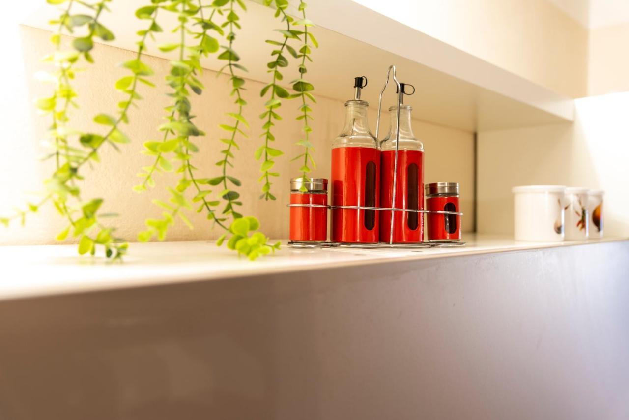 Reggio Center Lovely Apartments ريجّو إيميليا المظهر الخارجي الصورة
