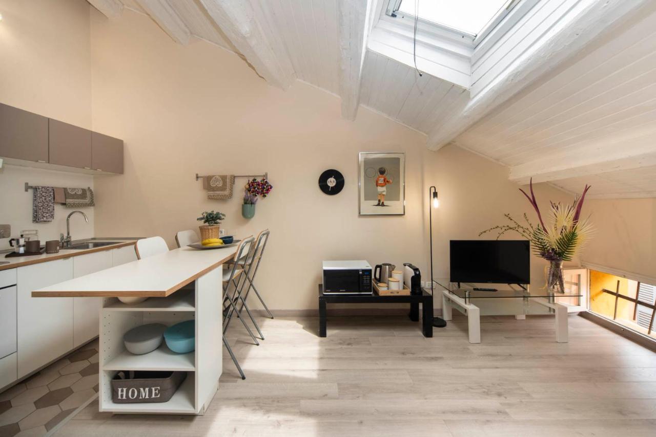 Reggio Center Lovely Apartments ريجّو إيميليا المظهر الخارجي الصورة