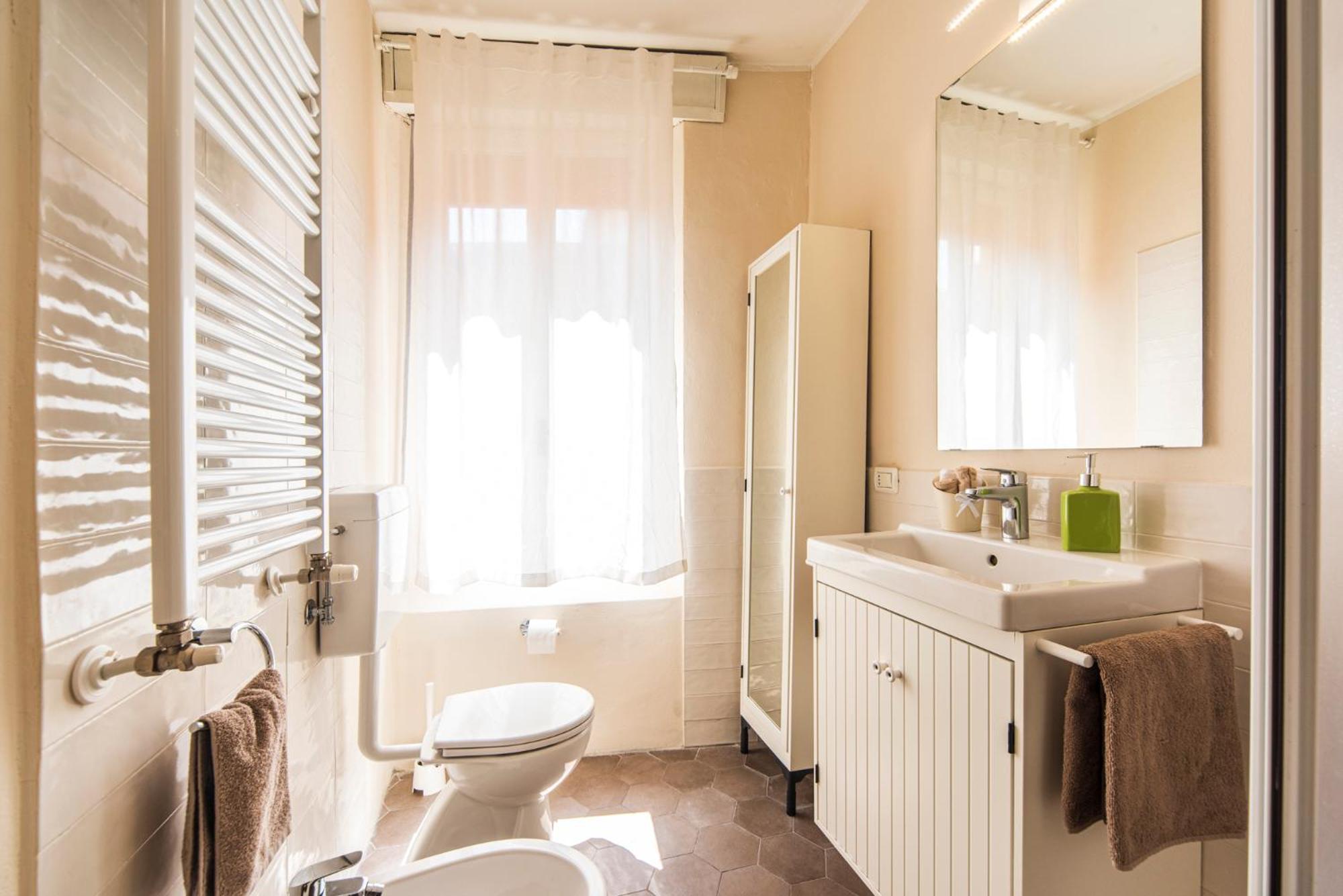 Reggio Center Lovely Apartments ريجّو إيميليا المظهر الخارجي الصورة